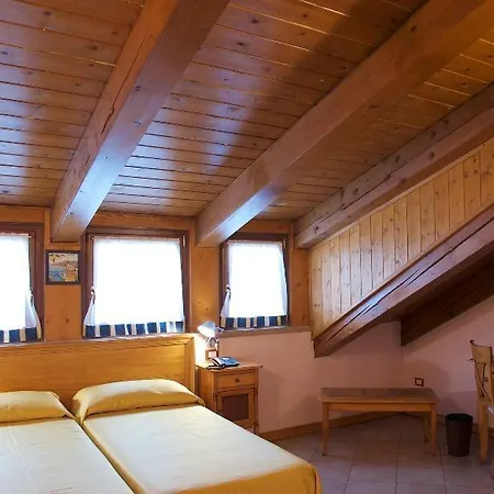 מלון Casanova 3*