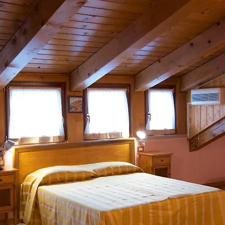 מלון Casanova 3*