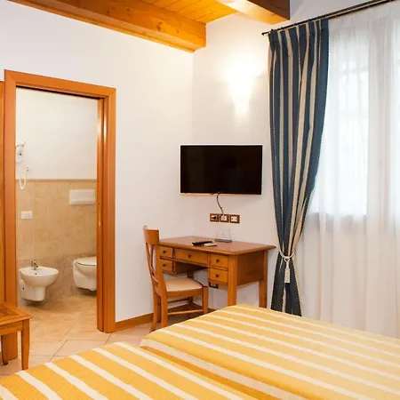 Casanova Hotel 3*