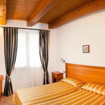 Szálloda Casanova 3*