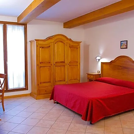 Casanova Hotel 3*