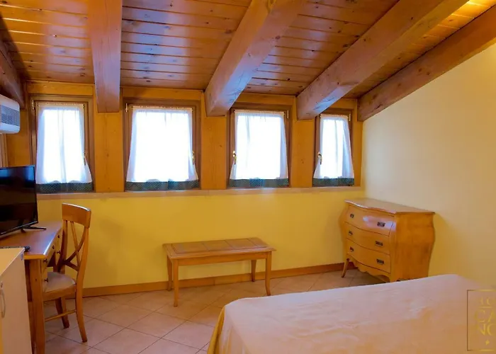 Casanova Szálloda 3*